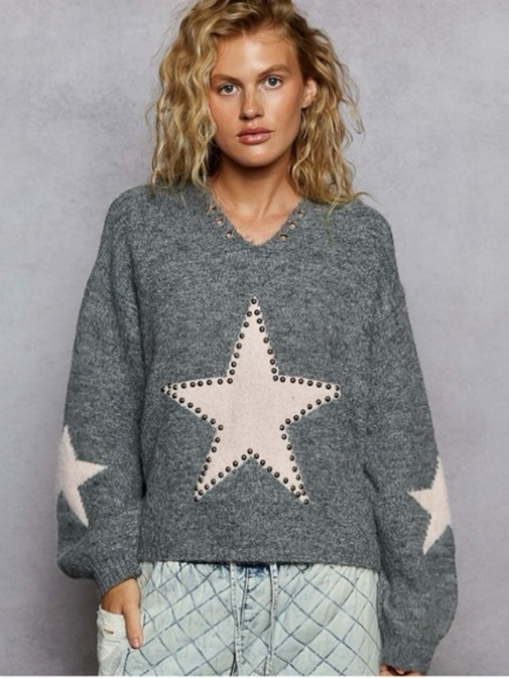 POL Gray Star-Accent Knit Hooded Sweater - Women's Size Medium